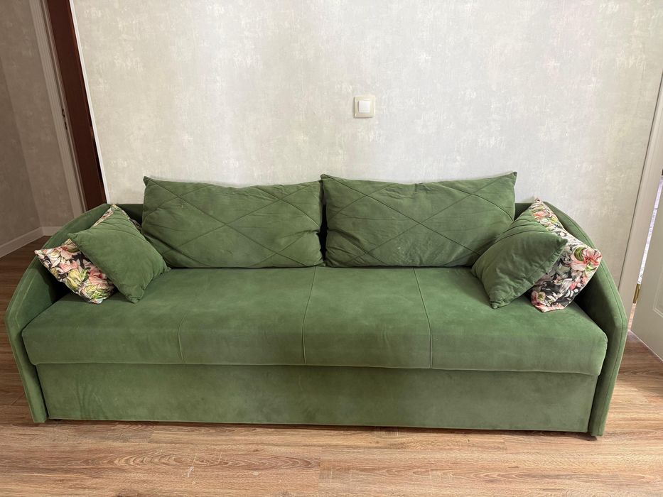 диван в отличном состоянии