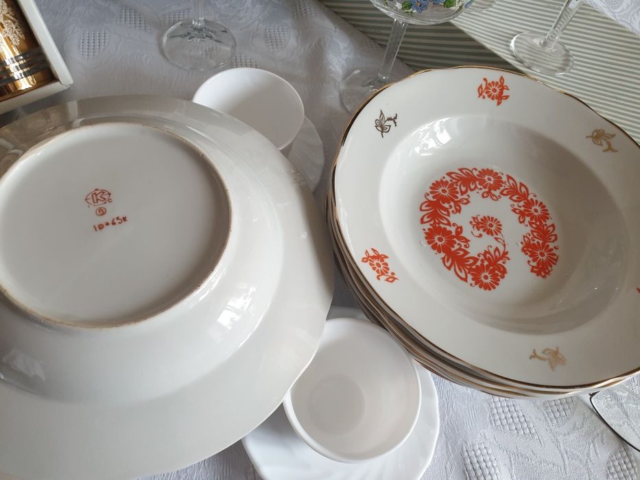 Посуда для гостиной