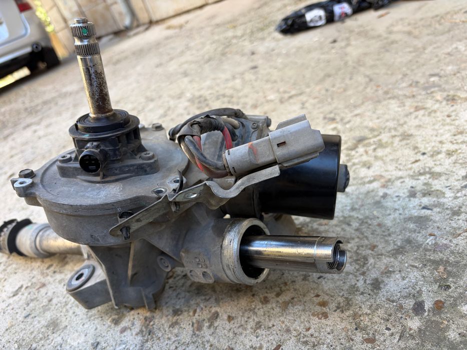 Кормилна рейка - Honda Civic 8 2.2 iCTDI