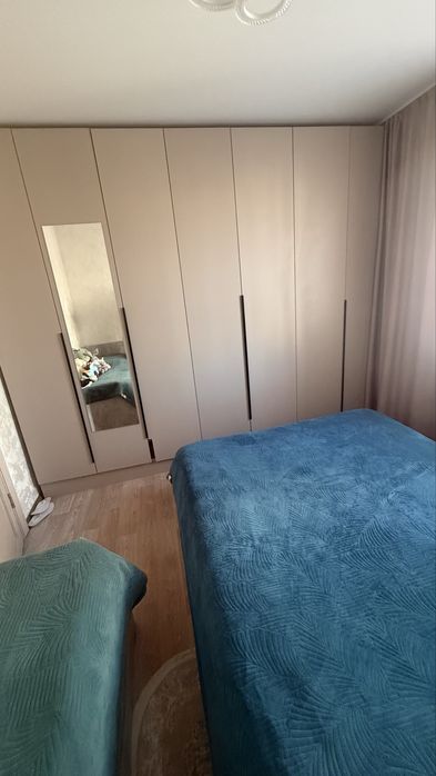 Продам трехкомнатную квартиру