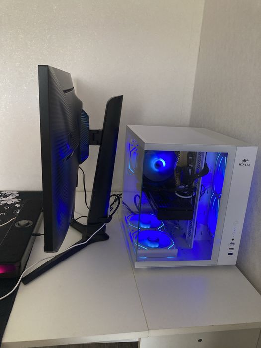 Продам игровой компьютер срочно !!!