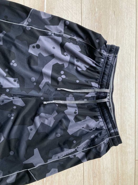 Under Armour Heatgear Loose мъжки къси панталони къс панталон шорти размер М