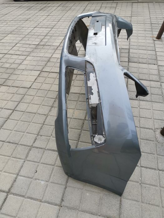 Предна броня Opel Zafira B