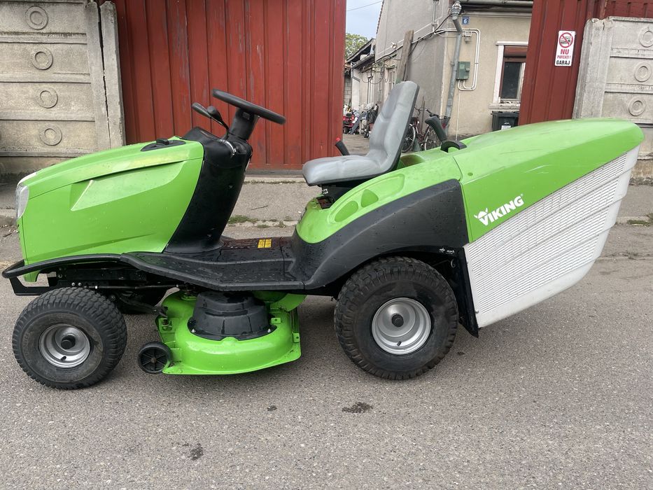 Tractoras de tuns iarba gazon Viking T6 3 cutite