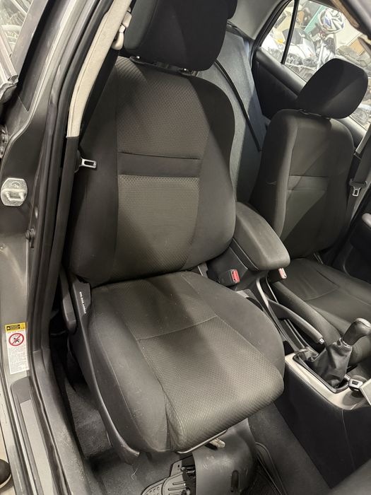 Toyota Corolla 2.0D4D 116 на части