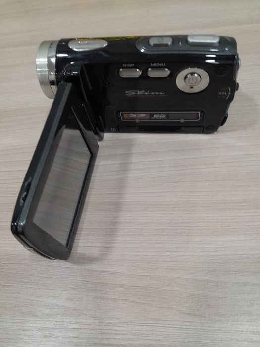 Продам видео камеры