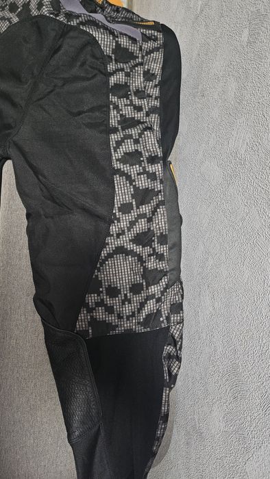 Моторджийски панталон