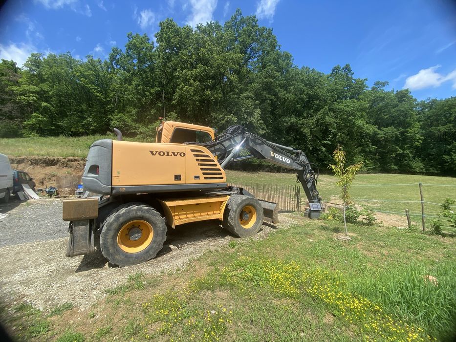 Vand escavator pe roti 18,5t