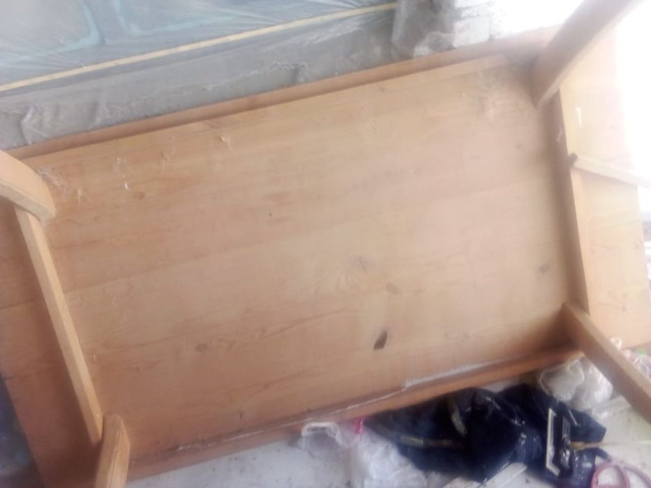 Стол продам срочно