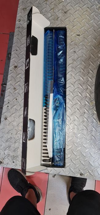 Vand arcuri de fata Ohlins de 10 pentru sportive NOI