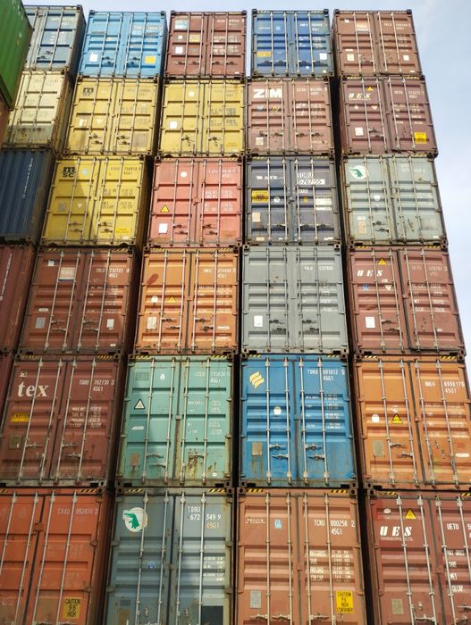 12 Ta viloyat Konteyner yetqazib beramz 1300$ 12 metrli