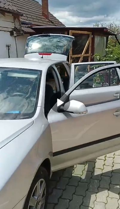Vând mașină Skoda Octavia