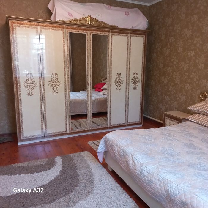 Спальный гарнитур.