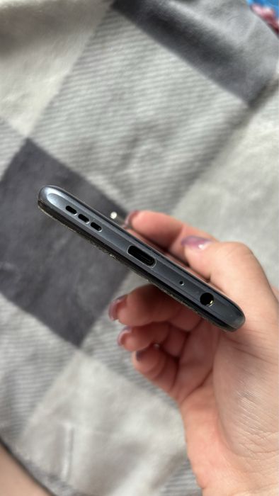 Продам Vivo y53s