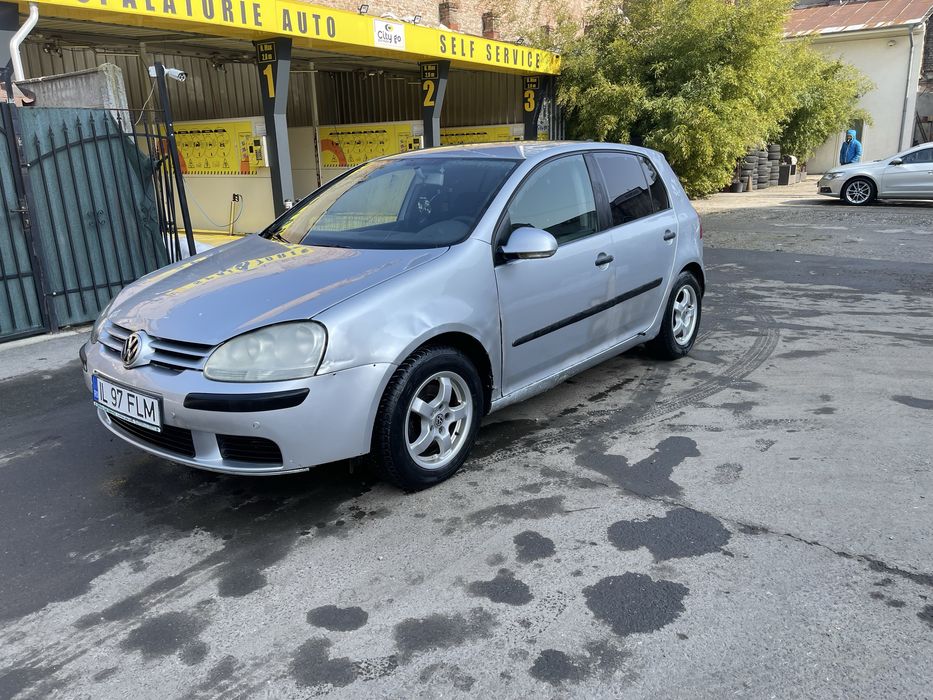 Dezmembrez VW Golf  5 disel si benzina golf V
