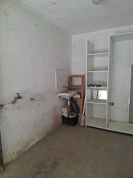 Гараж,17 кв.м.,Вароша