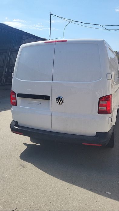 VOLKSWAGEN Transporter 2017 — imagine 4