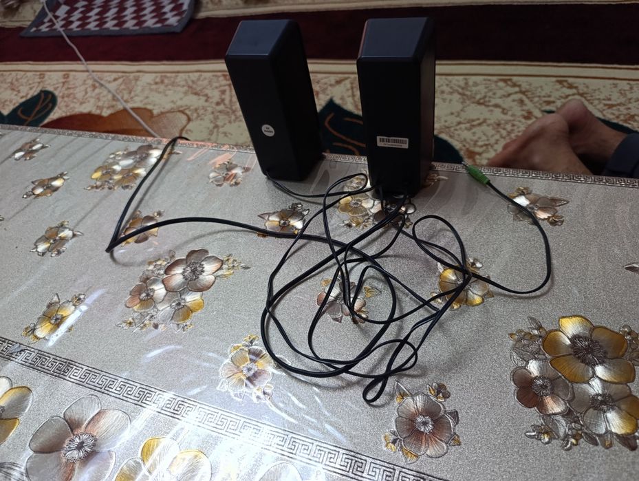 Kompyuter kalonkalari telefon noutbuk kompyuter uchun Aux ketadi