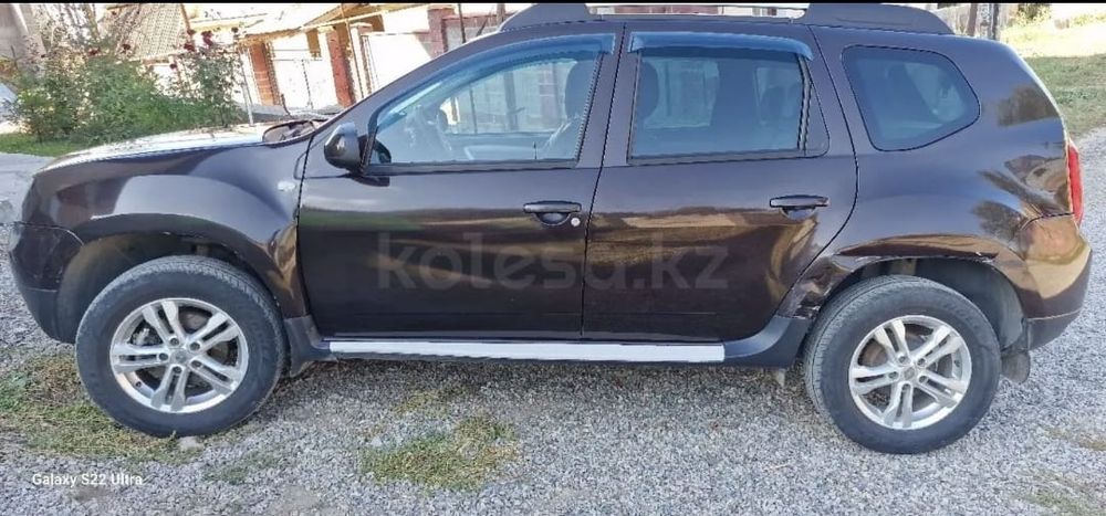 Продам рено дастер