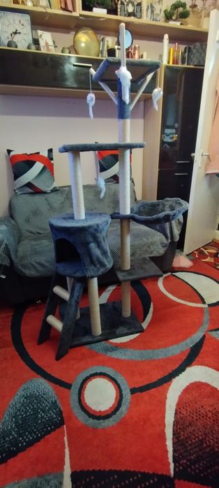 Ansamblu de joaca pentru pisici