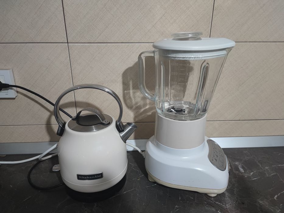 Fierbator de apa KitchenAid si mixer blender  550W fabricate in USA