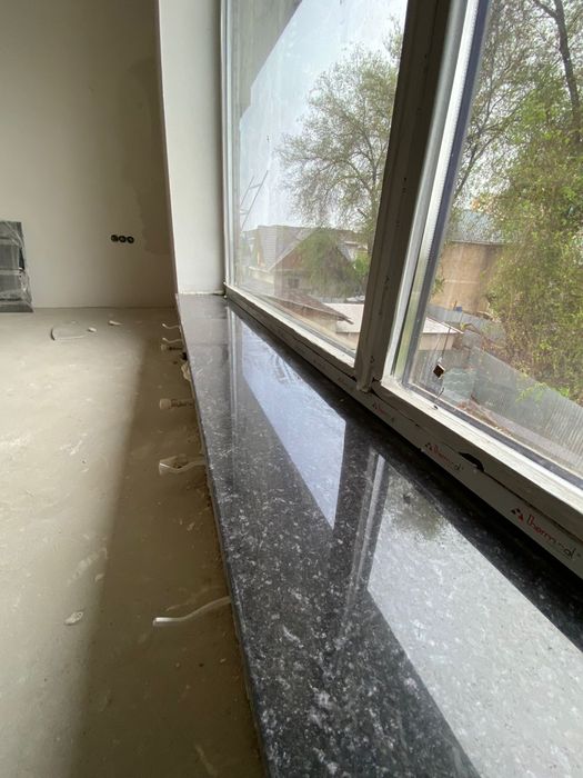 Гранит травертин мрамор ступени подступени тумба