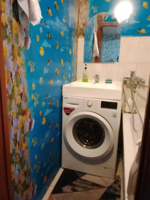 Продам 2к Новаторов 8