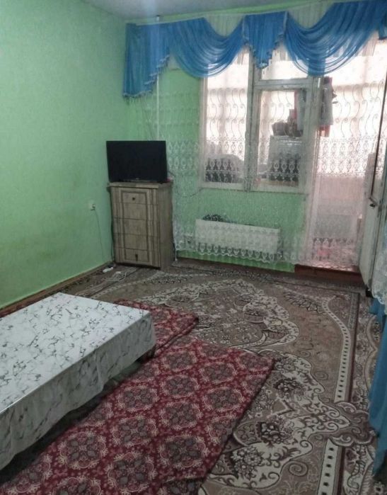 Сдаётся квартира на Чиланзаре 21квартале 1ком семье 250у.е