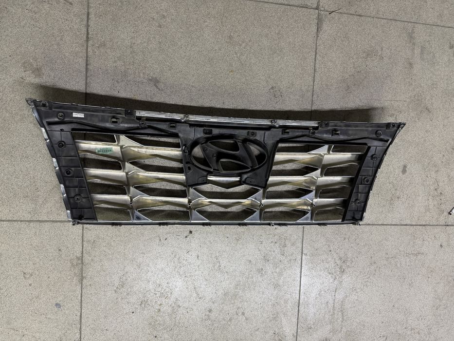 Решетка радиатора