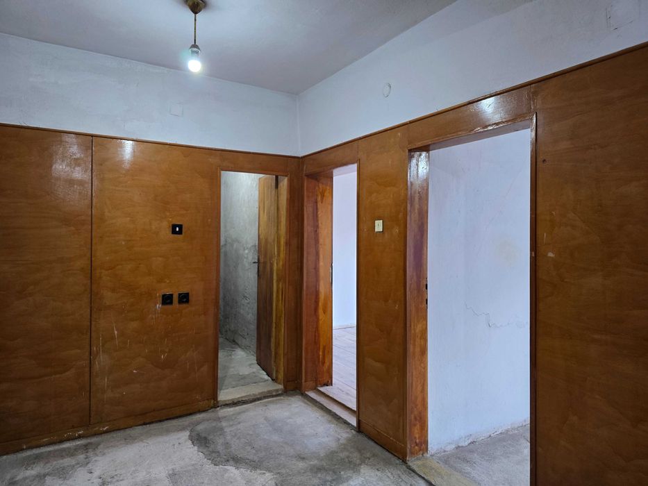 Продава се Етаж от къща в Велико Търново, Център - 92 кв.м за 1299 €/кв.м - Снимка #15