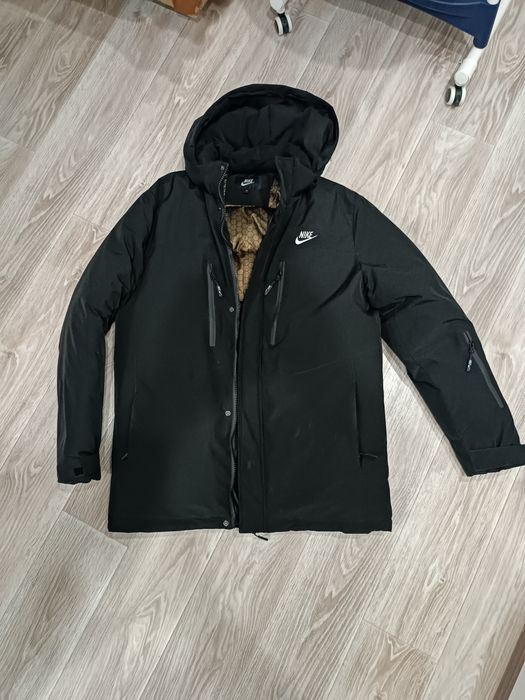 Продается зимняя куртка