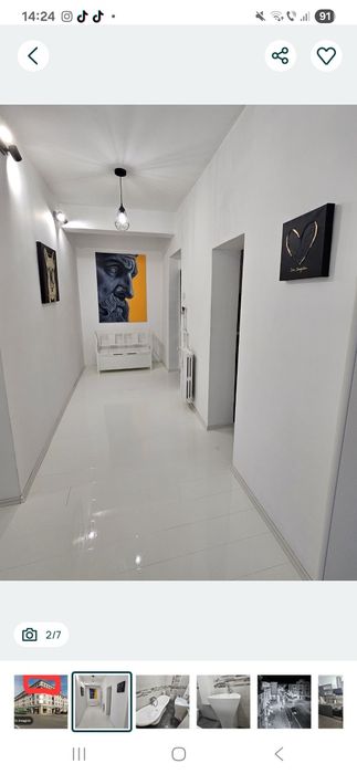Vând apartament  ultracentral două camere semidecomandat.