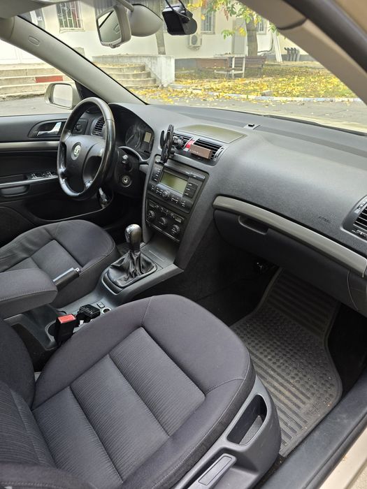 SKODA Octavia 2006 — imagine 5