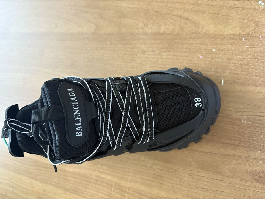 Кроссовкий Balenciaga