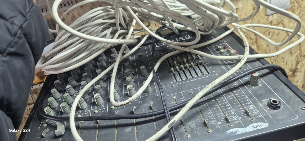 Музыкальная аппаратура