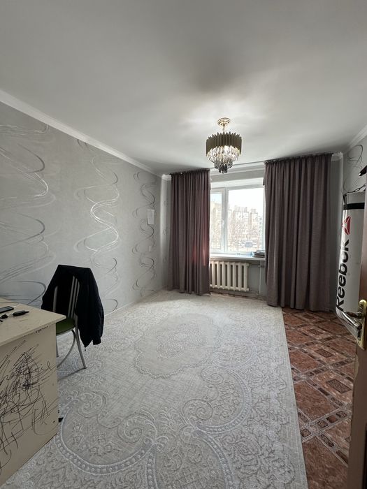 3 комн 2 этаж Шұғыла 24а