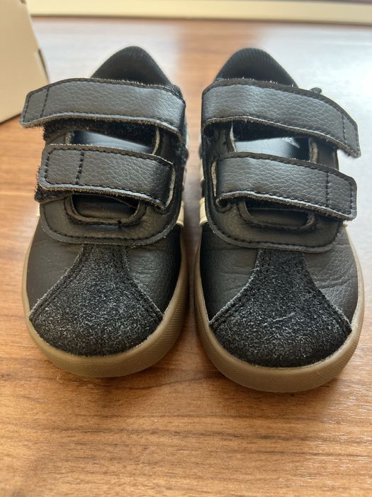 Adidasi Adidas copii