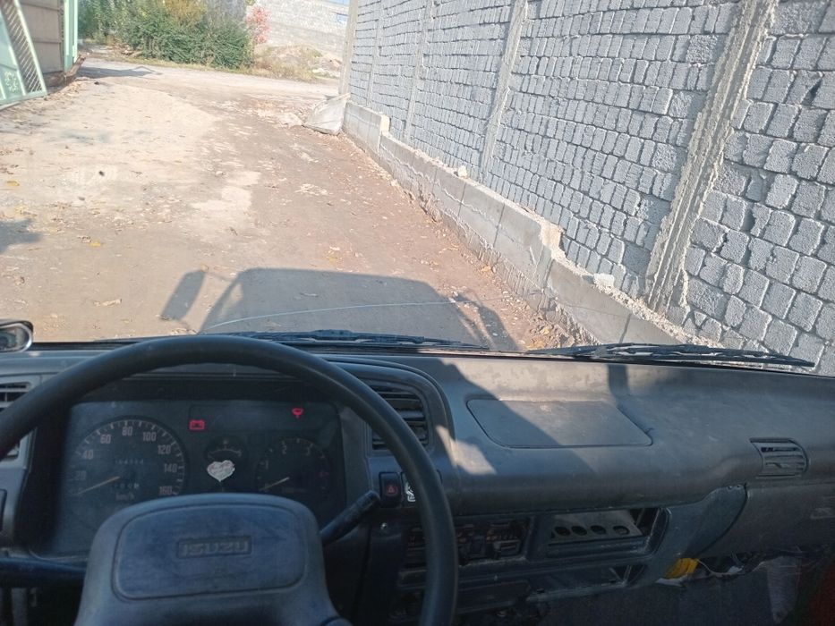 Продам Исузу NPR 66