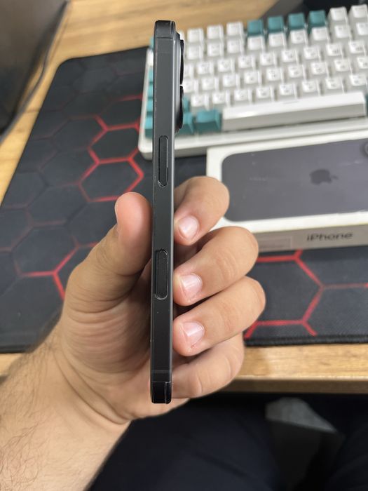 Iphone 16 128gb black