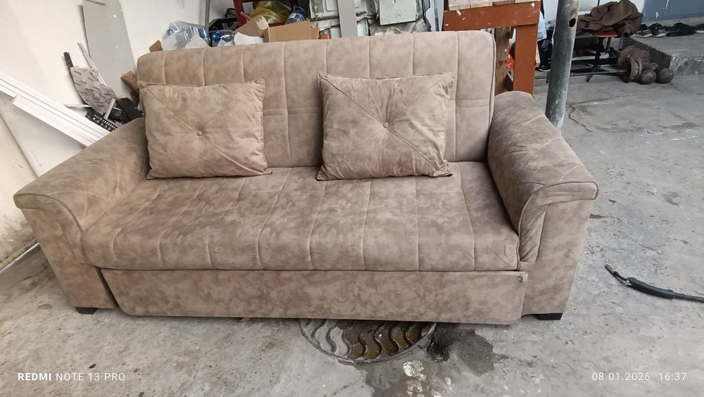 Срочний продам диван кресло