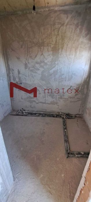 БУТИКОВА КЪЩА- Ален Мак - Траян Кателиев