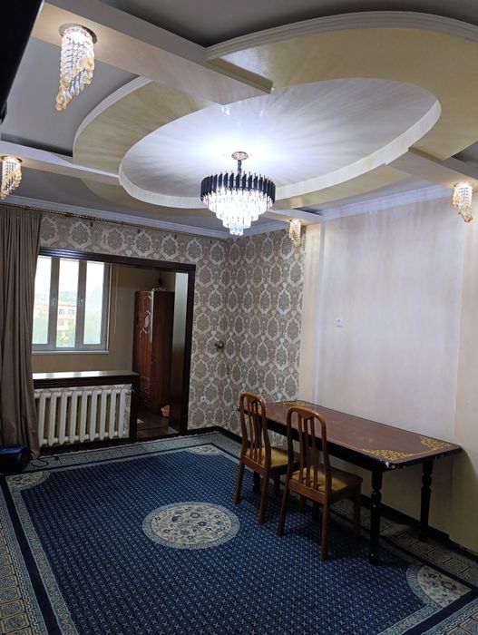 Юнусабад -19 2 х комн.передел.в трёх с обстановкой.