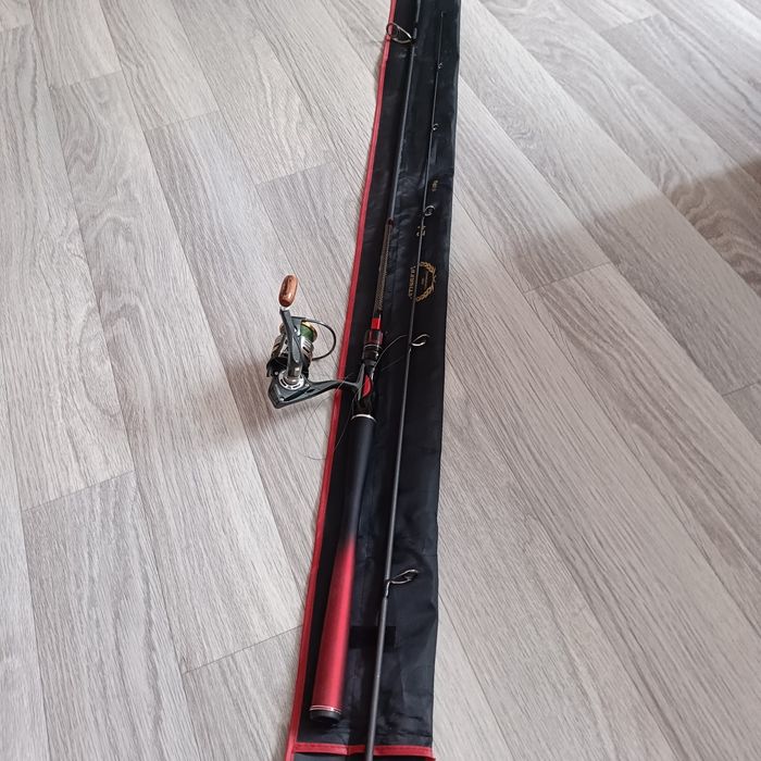 Продам спиннинг  новый