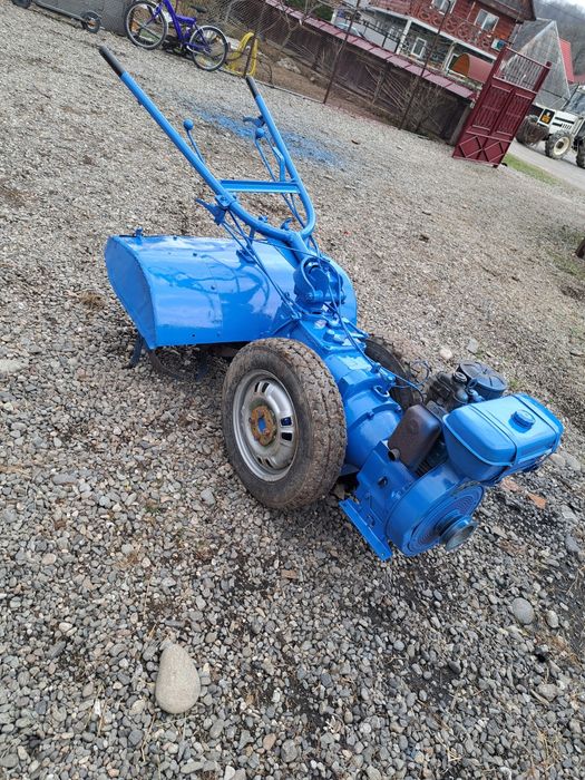 Vând motocultor în stare perfectă de funcționare