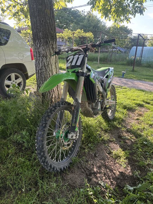 Продавам Kawasaki Kx