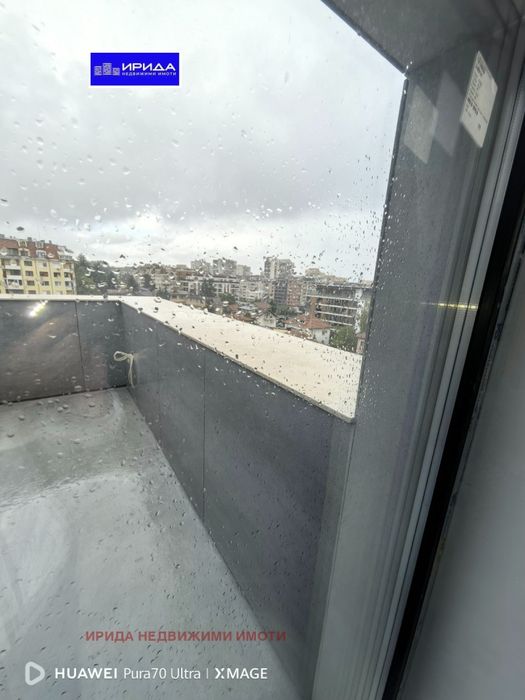 Просторен тристаен апартамент в Бъкстон с АКТ 16!