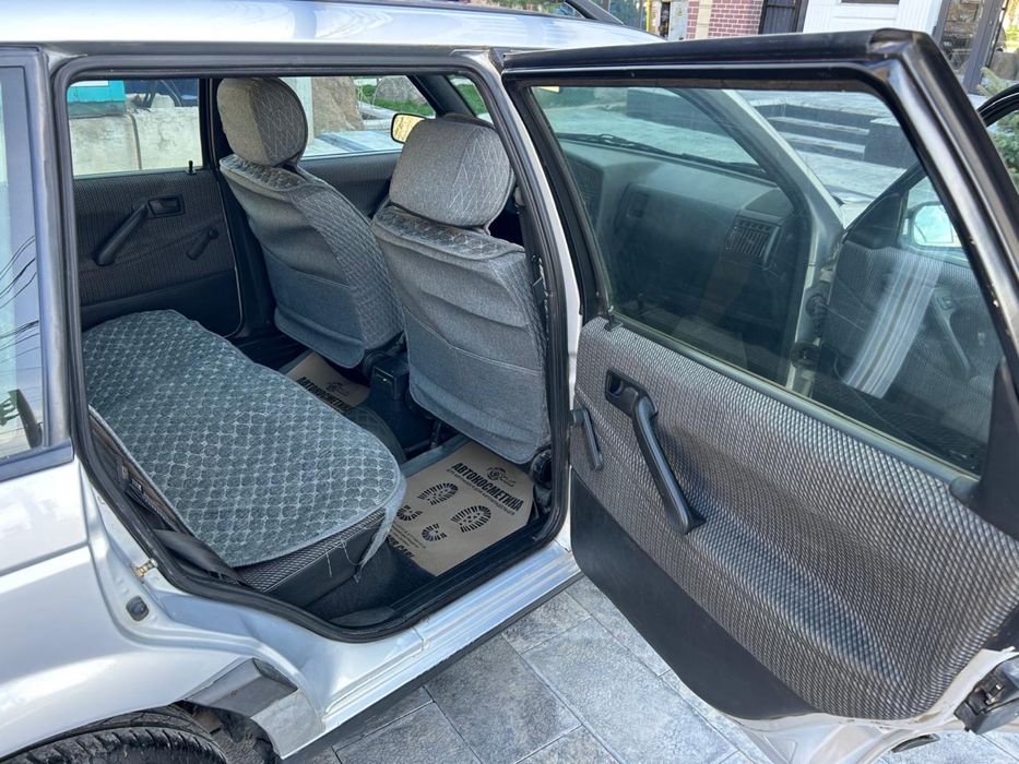 Машина Volkswagen Passat,