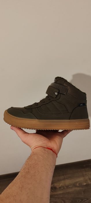 Детски обувки  топли и водоустойчиви,номер37