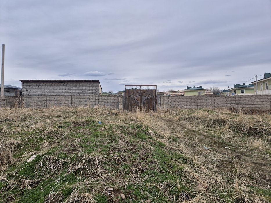 Продаётся земленой участок 25 соток