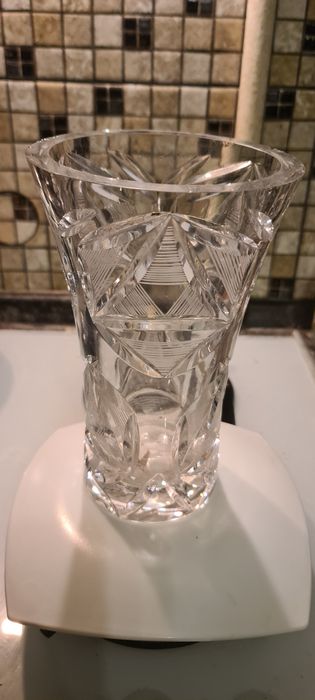 Ваза хрустальная для цветов